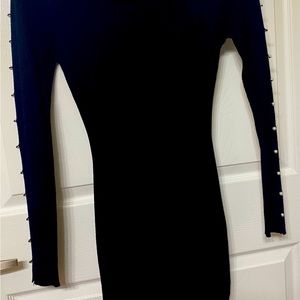 NEW - I. N. SWEATER DRESS, OPEN BUTTON SLEEVES SIZE MEDIUM